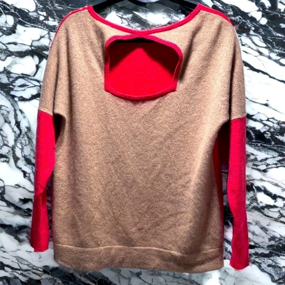 Cullen 100% Cashmere Crew Neck Sweater OpenBack Red Front Tan Back *back picture - Picture 1 of 12